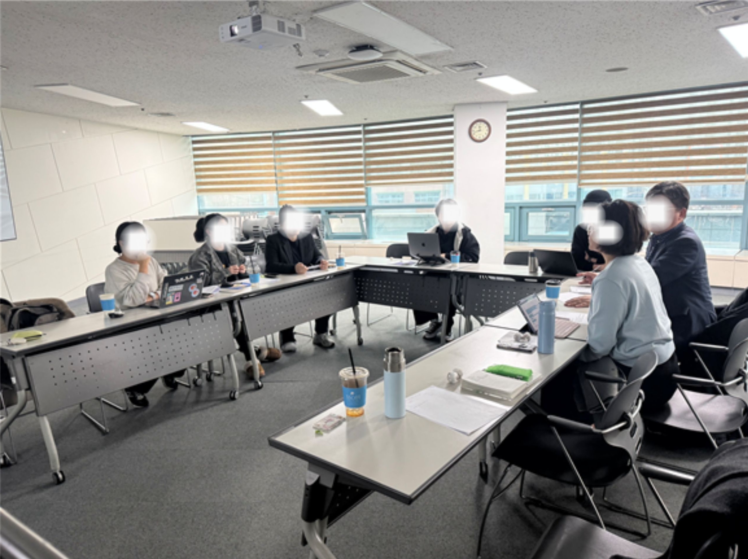 차담회 사진.jpg