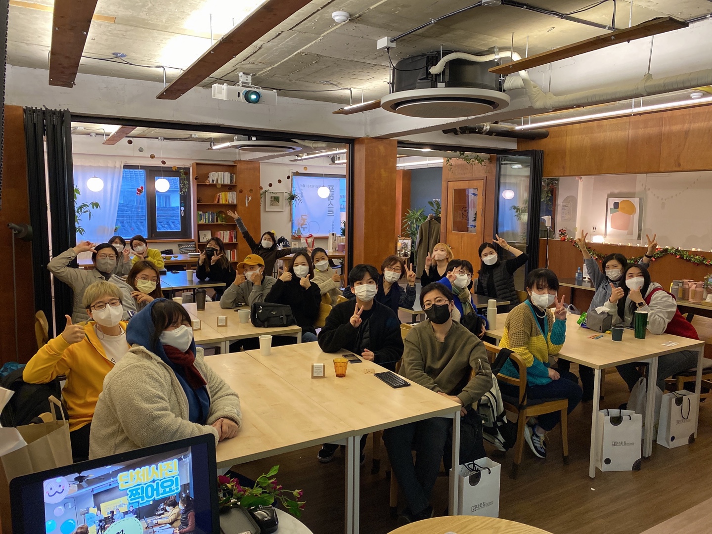단체사진1.jpg